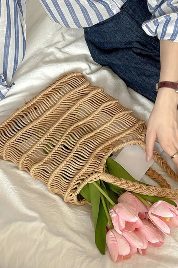 Roseto Woven Tote Bag - Image 5
