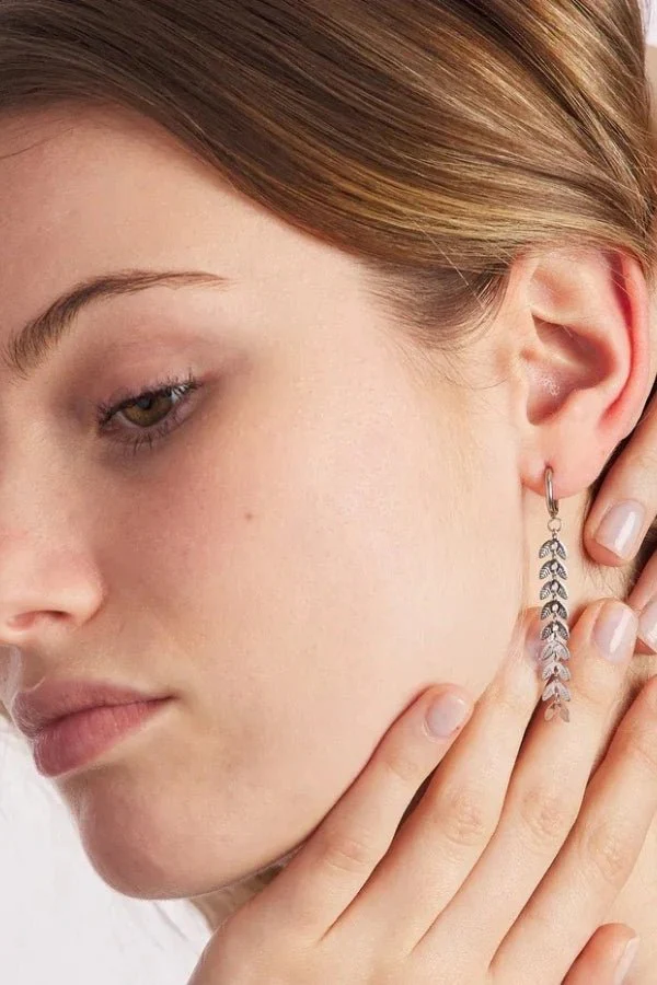 Allysa Fishtail Earrings - Image 10