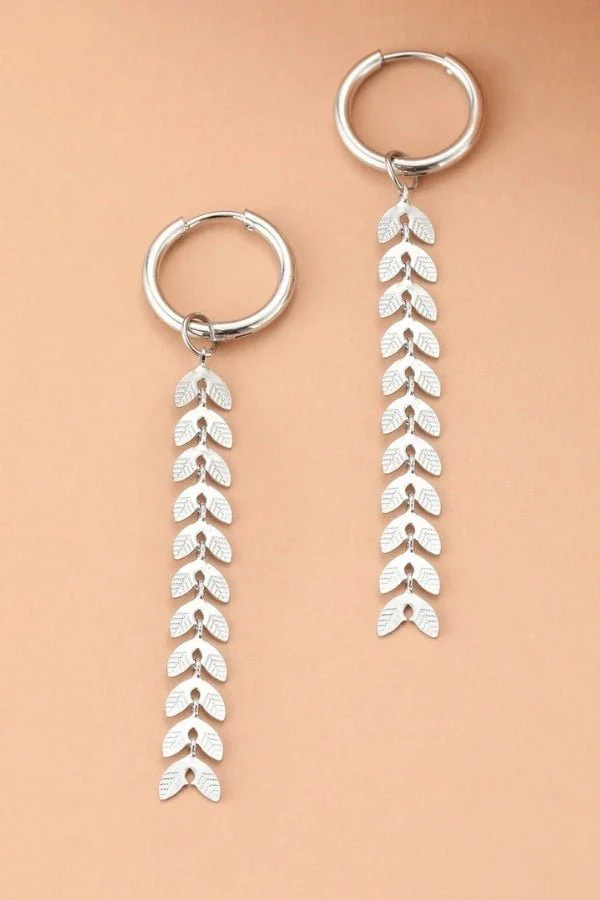 Allysa Fishtail Earrings - Image 11