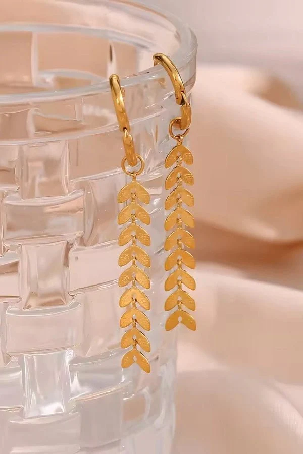 Allysa Fishtail Earrings - Image 7