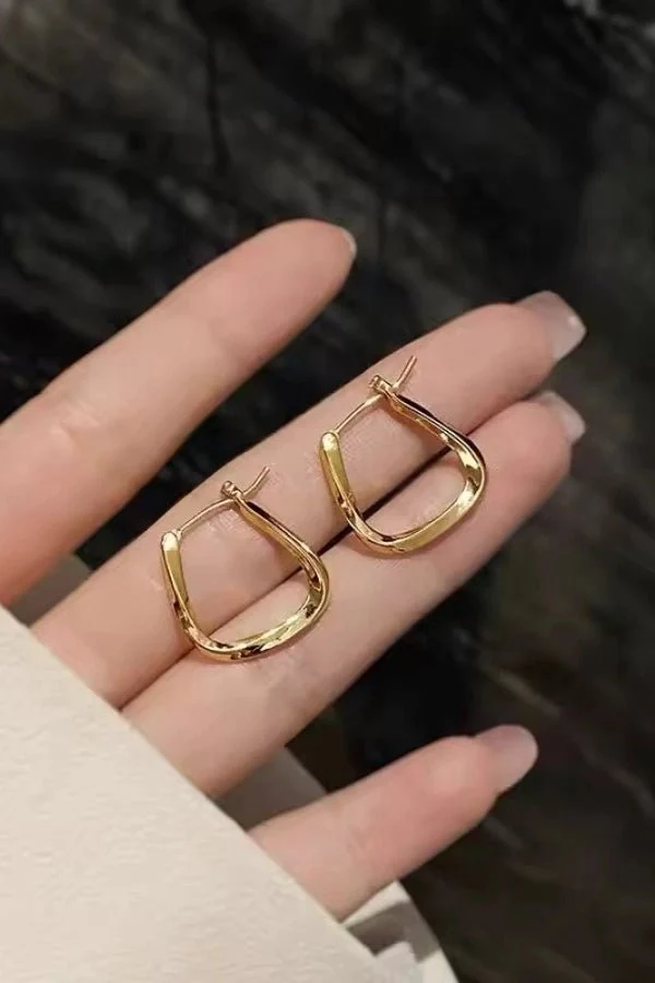 Anais Hoops - Image 2
