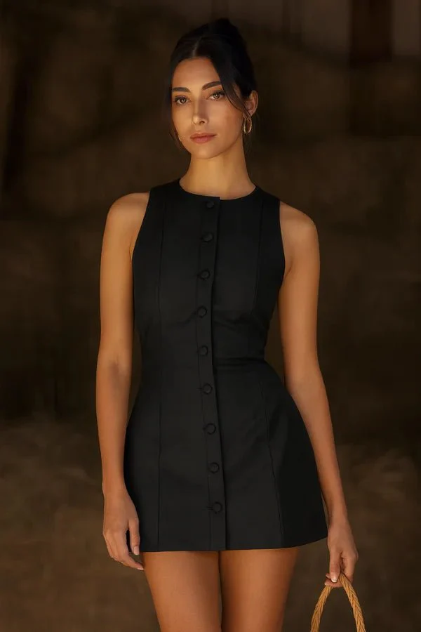 Cosette - Black