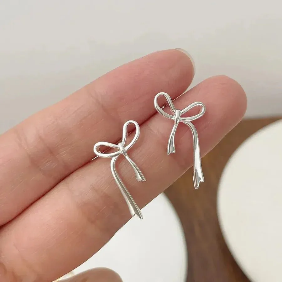Carly Bow Earrings - Image 5