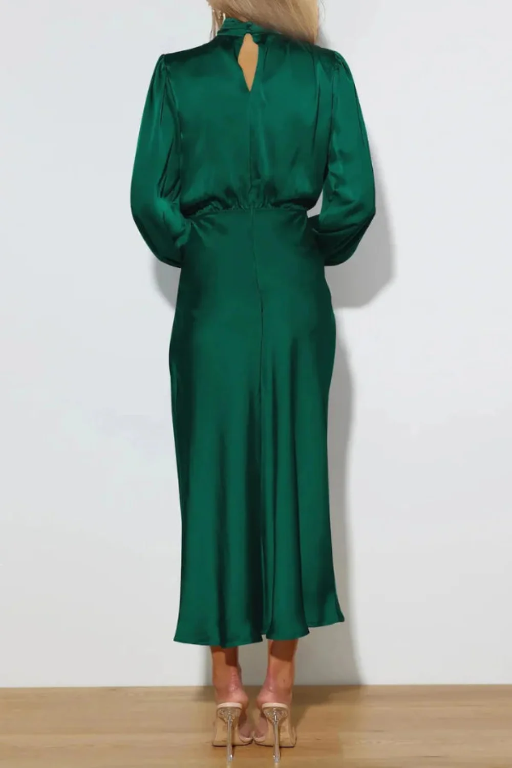 Ellana -  Emerald - Image 5