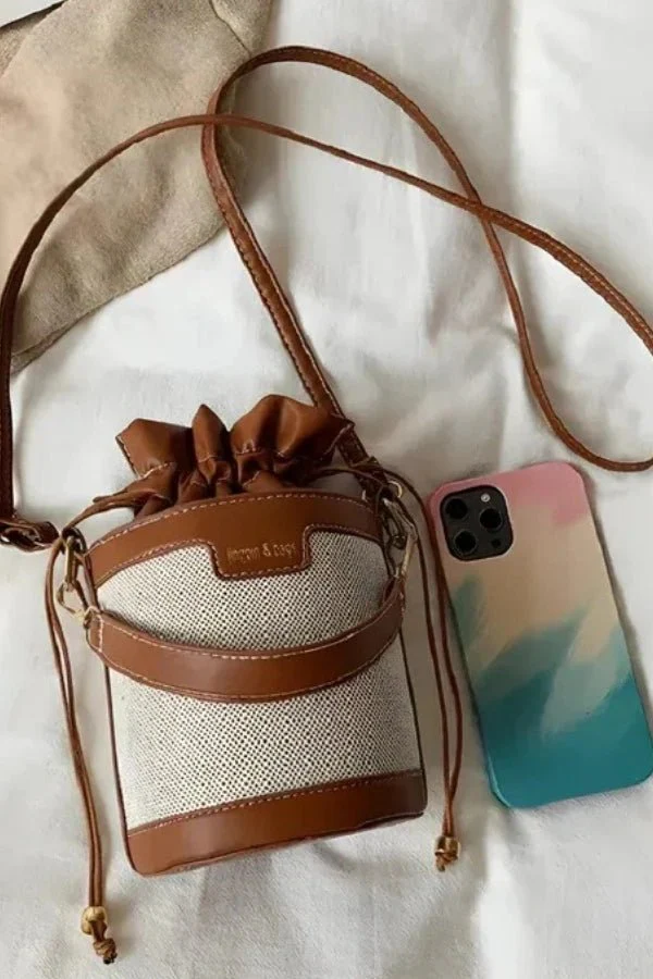 Fabiola Bucket Bag - Image 4