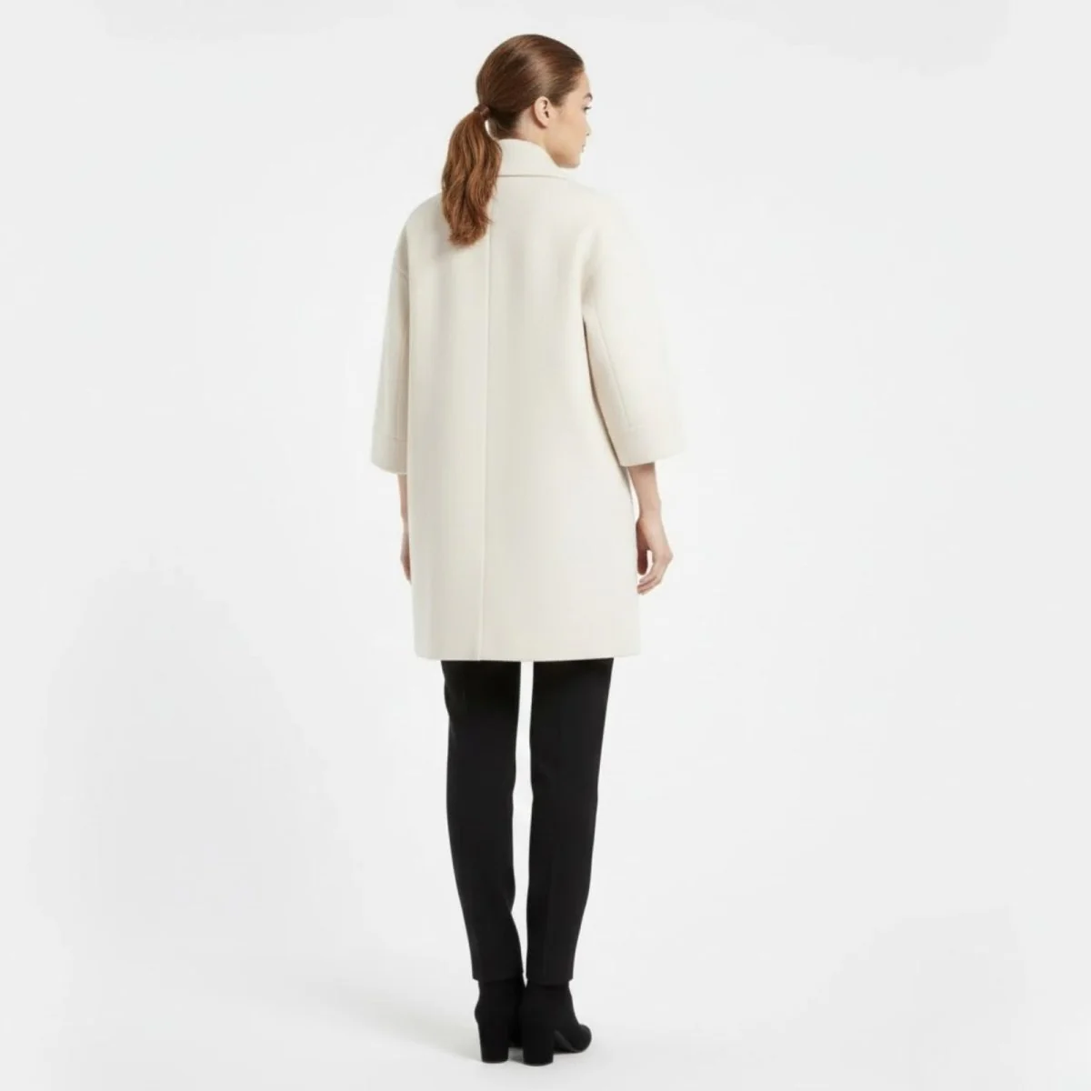 Janice - Image 38