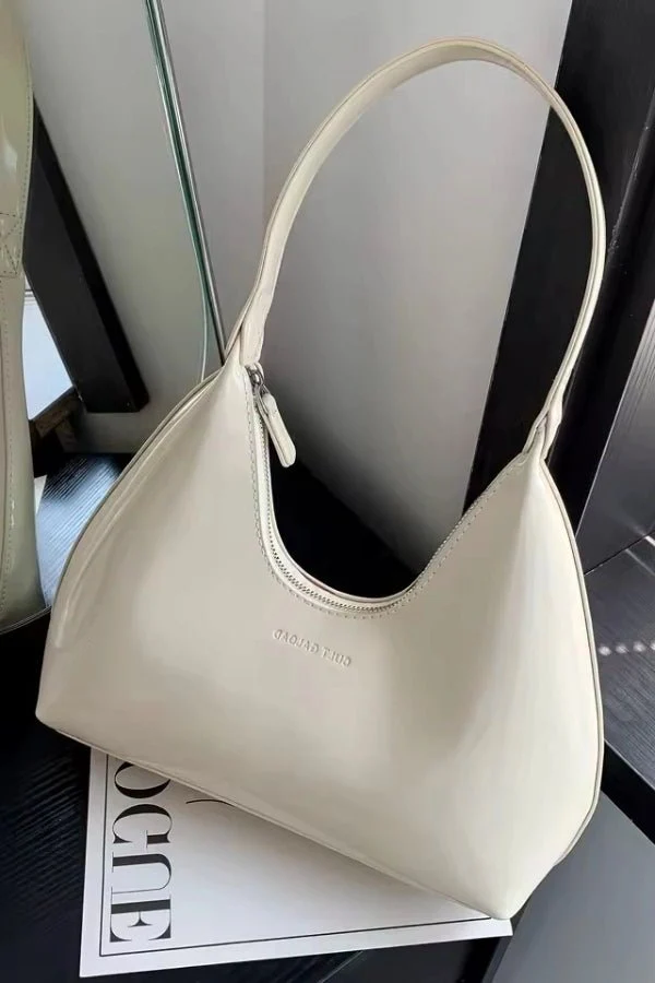 Jayda Patent Bag - Image 11