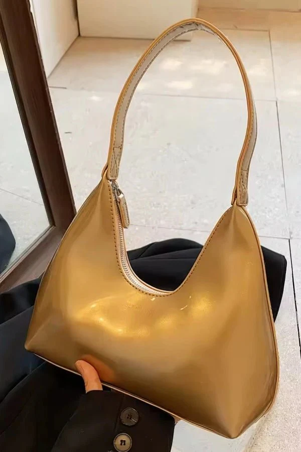 Jayda Patent Bag - Image 17