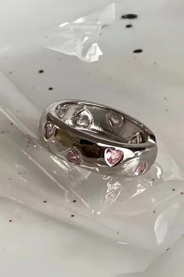 Kelly Love Heart Ring - Image 8