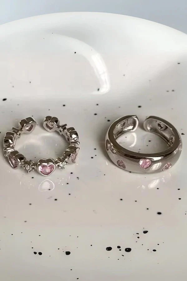 Kelly Love Heart Ring - Image 9