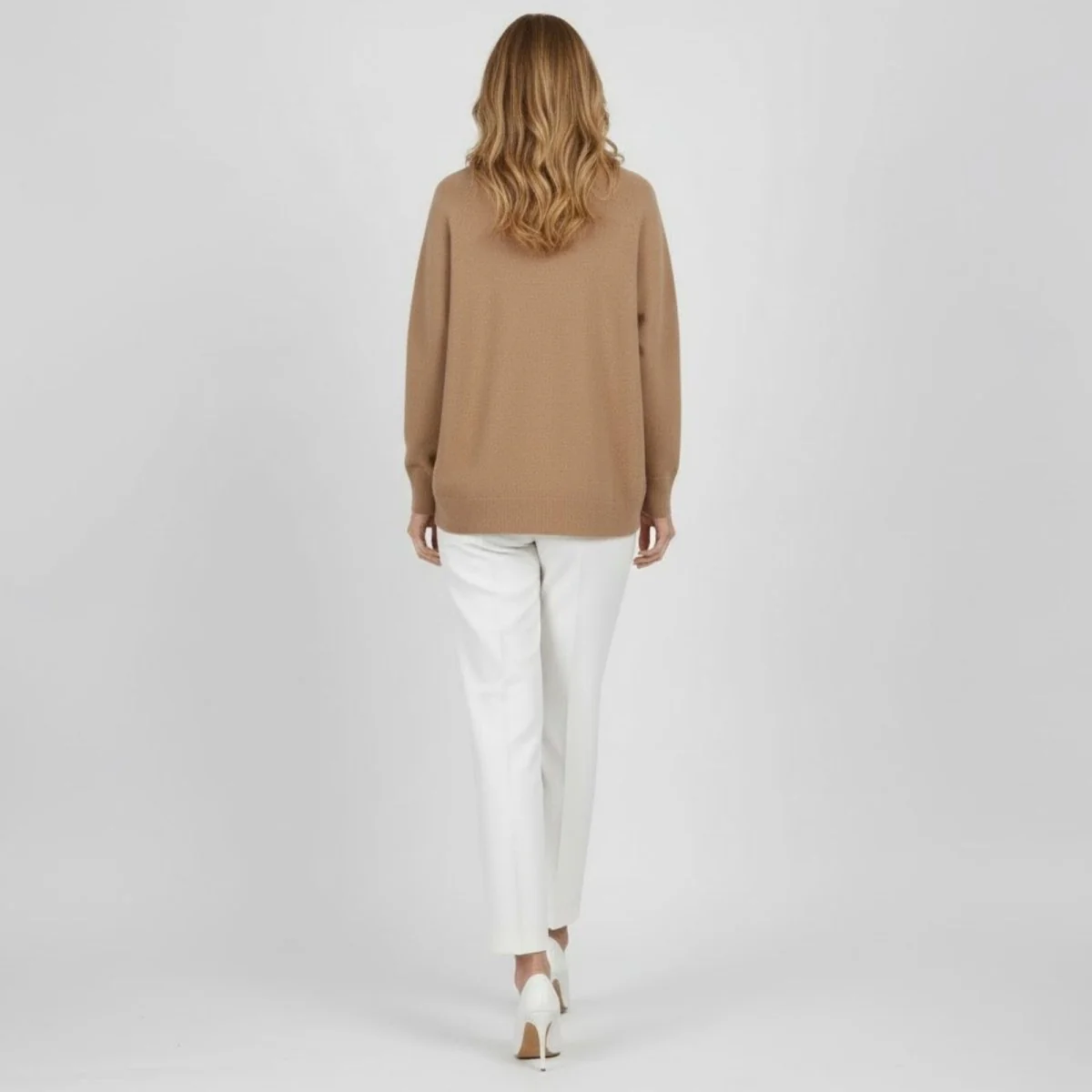 Tina - Image 28