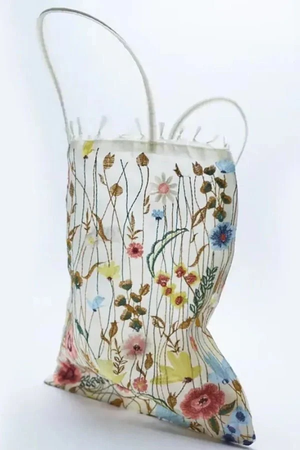 Lakelyn Meadow Tote Bag - Image 14