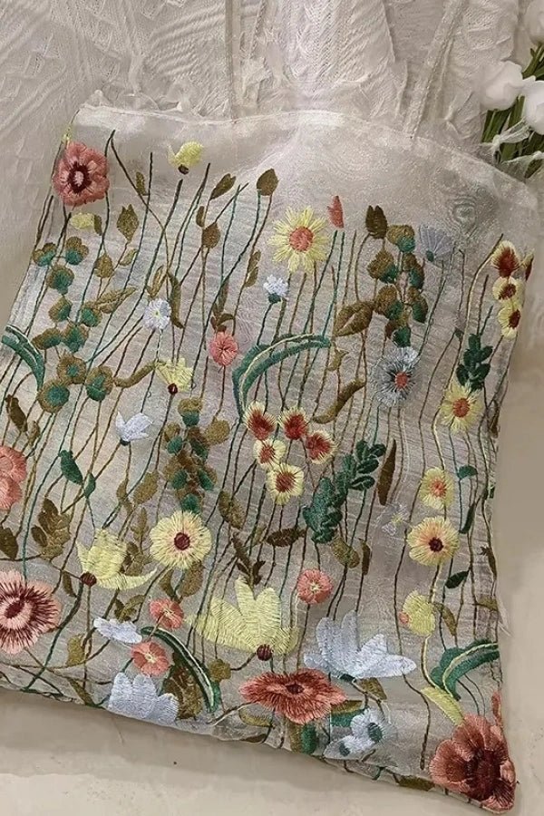 Lakelyn Meadow Tote Bag - Image 7