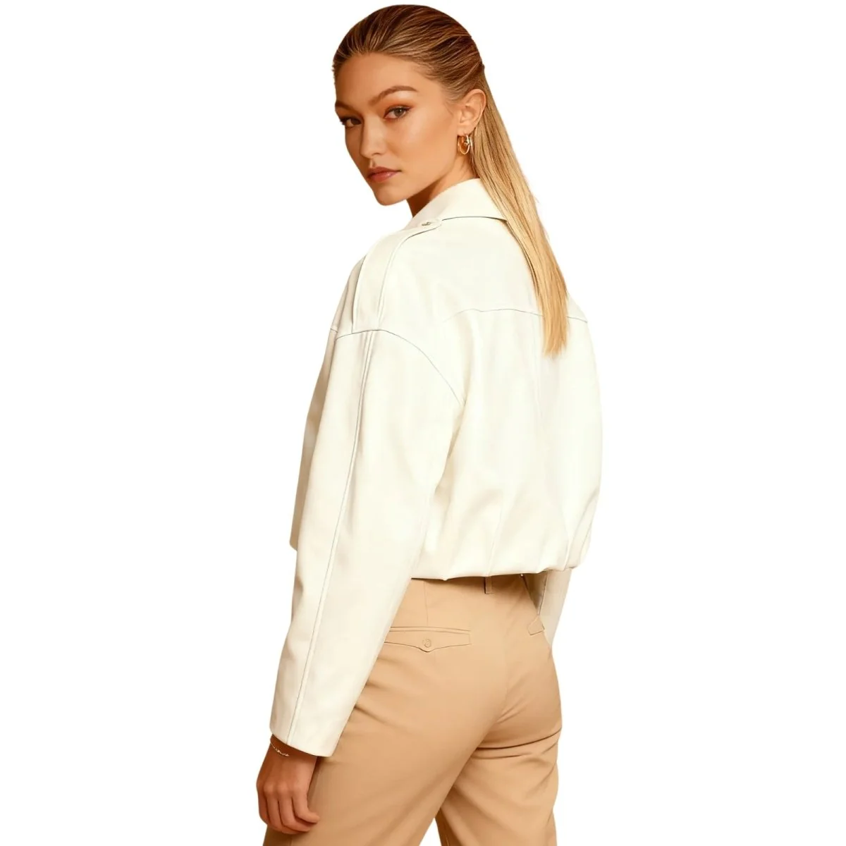 Leilani - Image 18