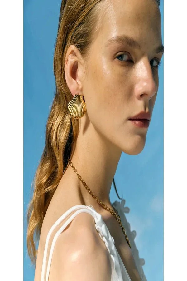 Louisa Seashell Earrings - Image 5