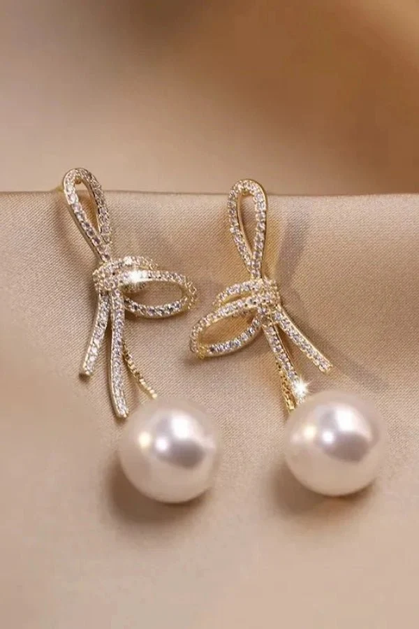 Luciana Pearl Bow Earrings - Image 6