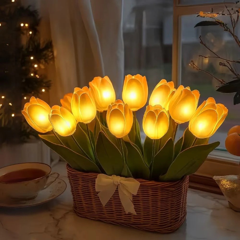 Everbloom Tulip Lamp - Image 5