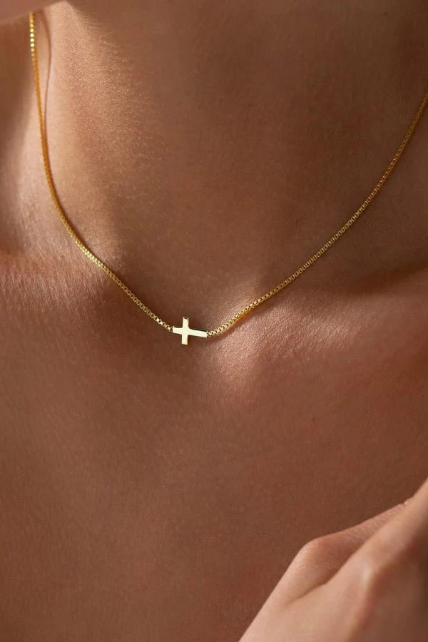 Minnie Cross Pendant Necklace