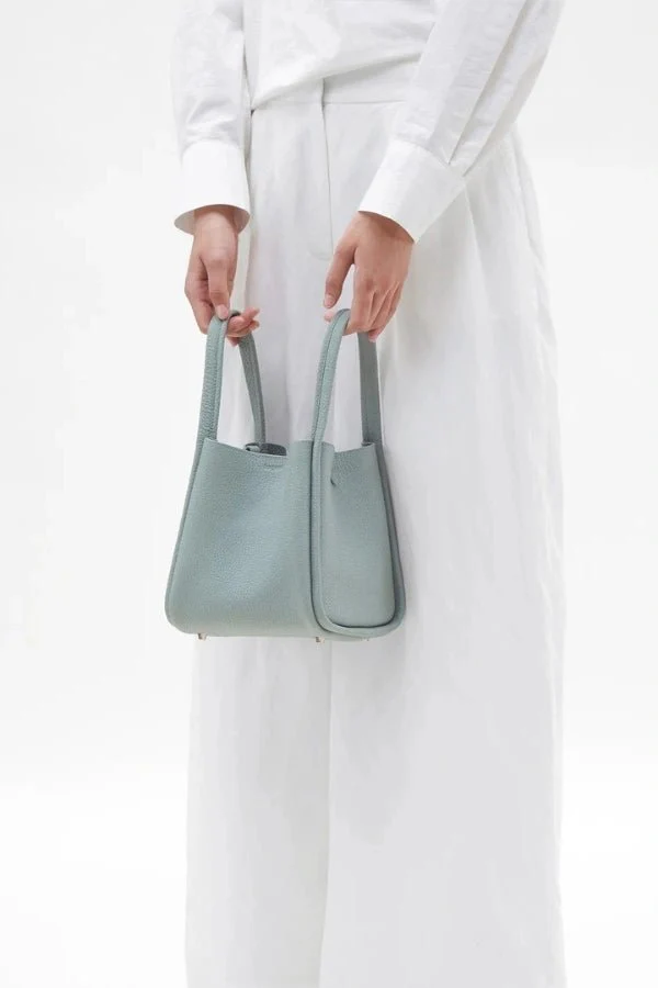 Minnie Medium Bucket Bag - Image 13