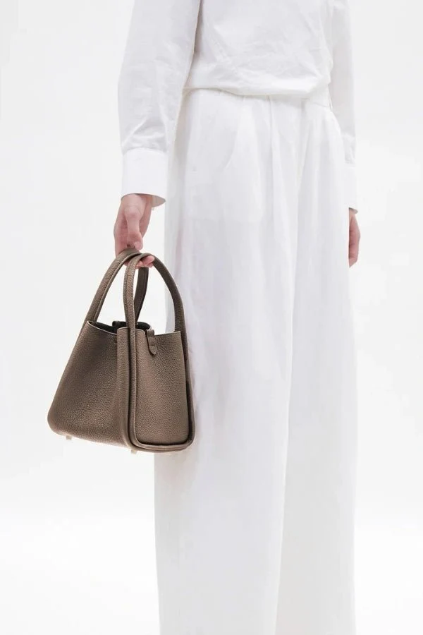 Minnie Medium Bucket Bag - Image 3