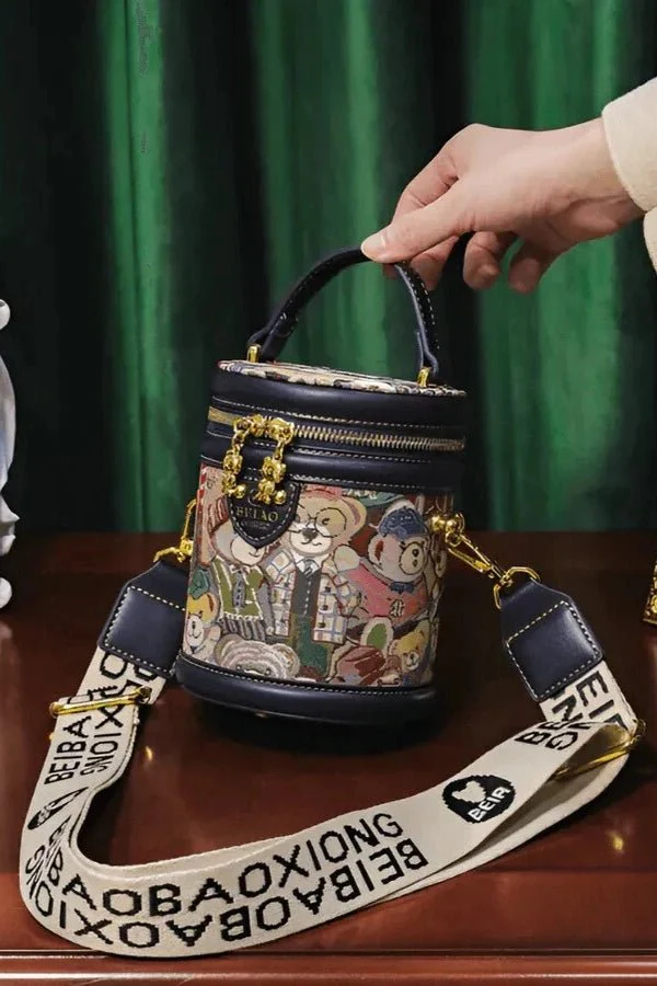 Nini Crossbody Bag - Image 11