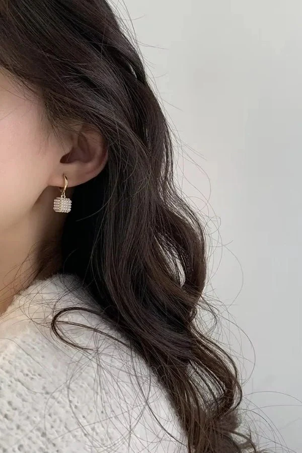 Pearl Cube Earrings - Image 11
