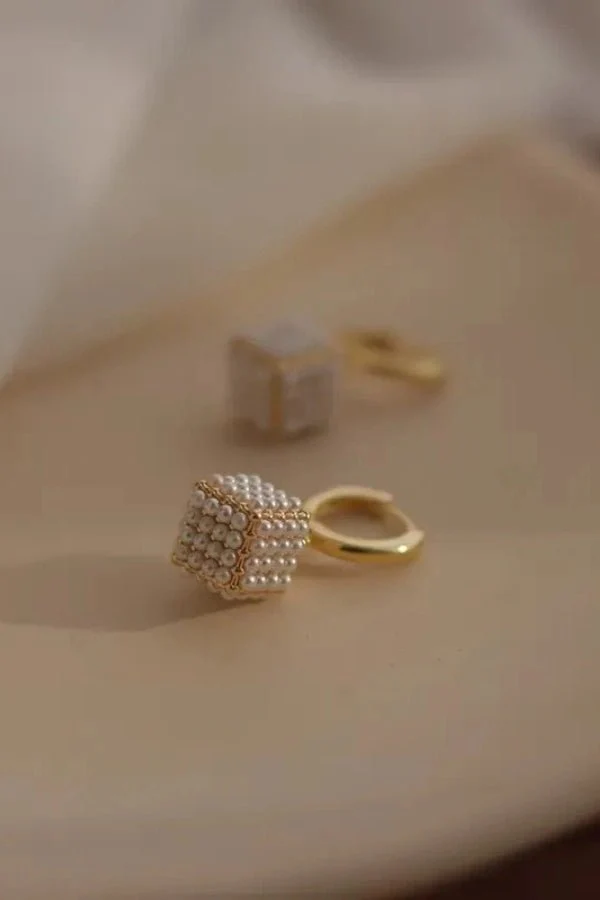 Pearl Cube Earrings - Image 5