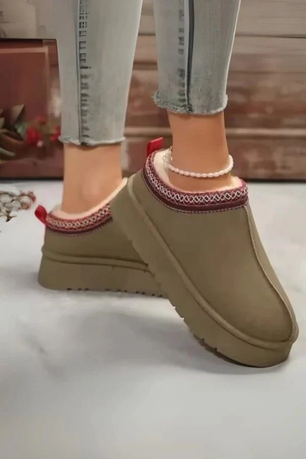 PlushStep Winter Chelsea Boots - Image 5