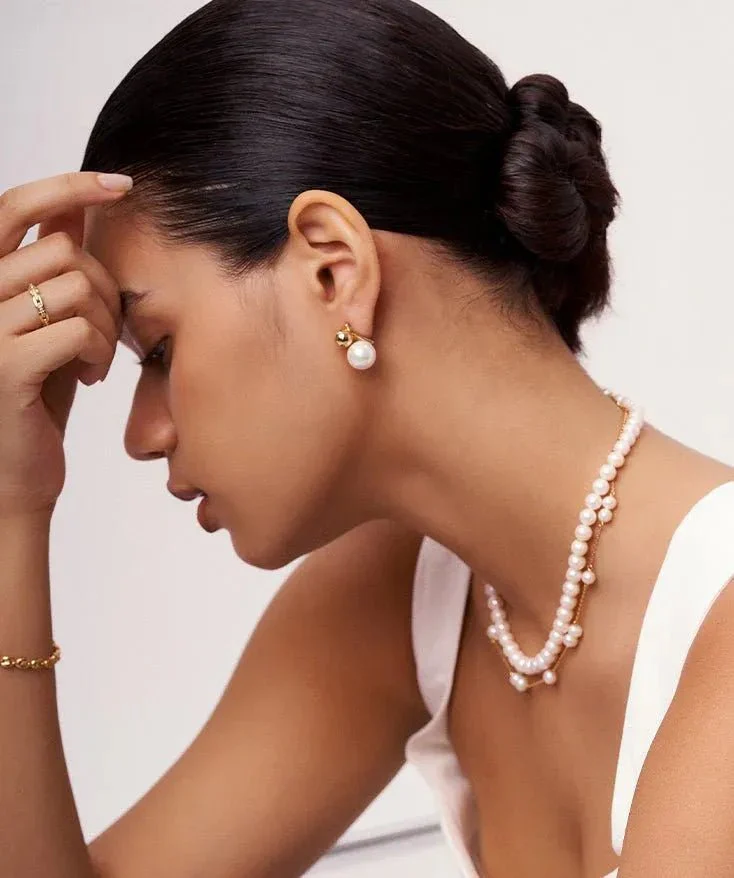 Stacey Dome Pearl Earrings - Image 4