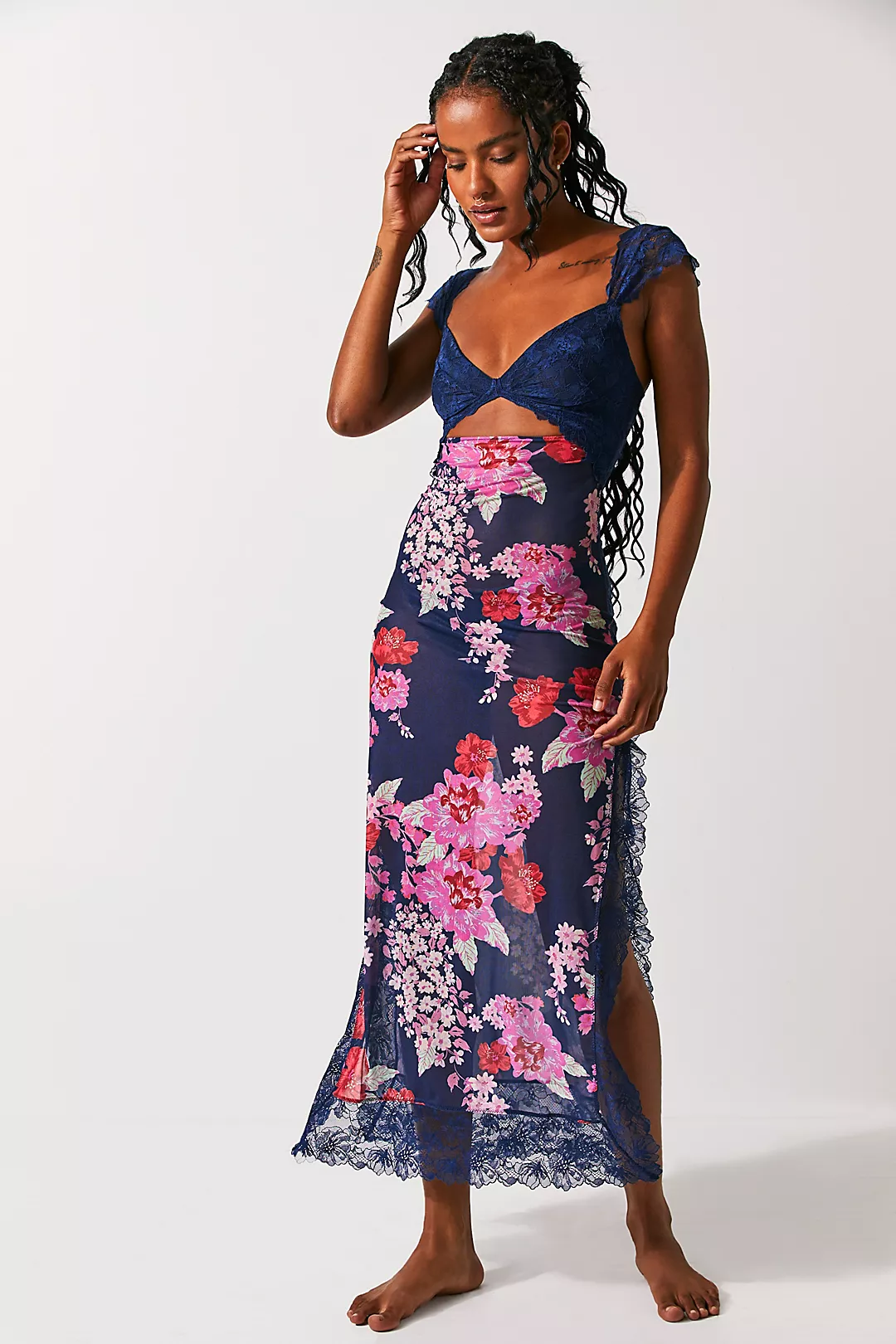 Vivienne - Image 30