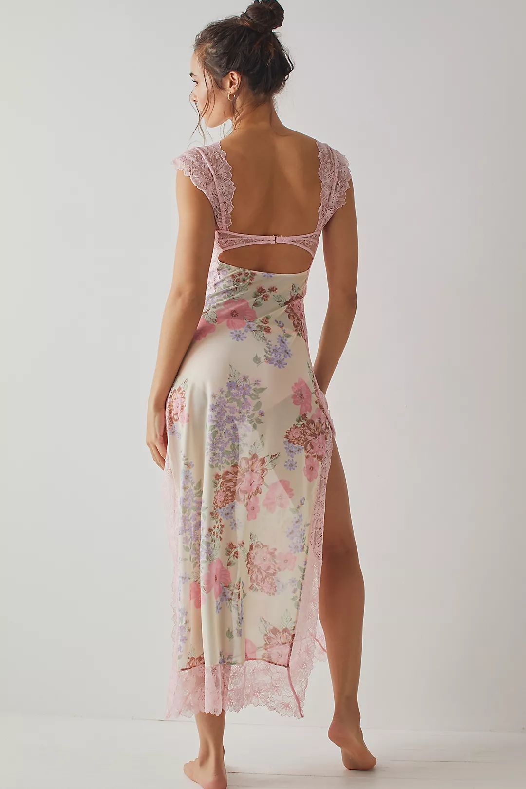 Vivienne - Image 7
