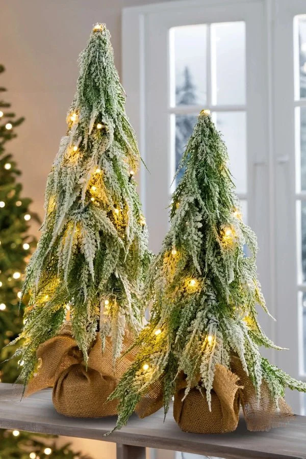 Winter Frosty Tree - Image 5